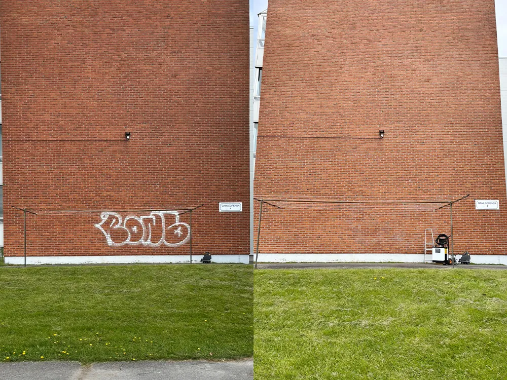Teglvegg med hvit graffiti før rensing, og uten etterpå